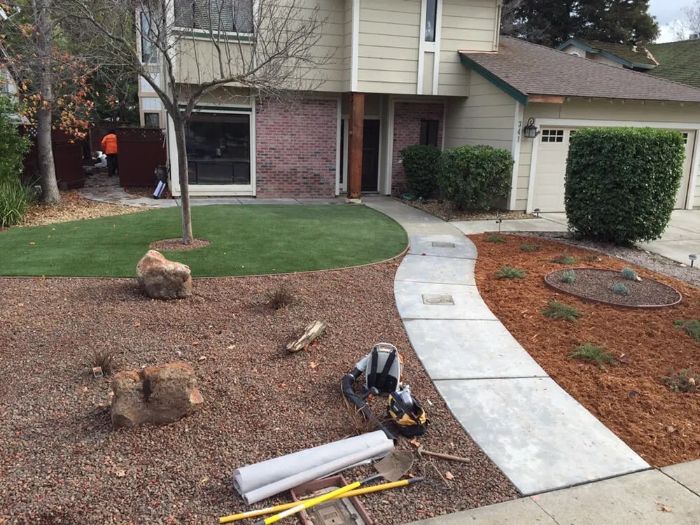 Affordable landscaping services in Sacramento, CA by Amazing Lawn Service