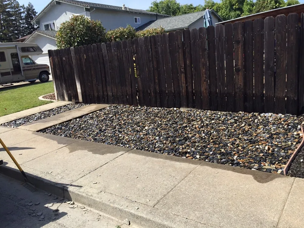 Reliable lawn mowing service for homes across Sacramento, CA - Amazing Lawn Service