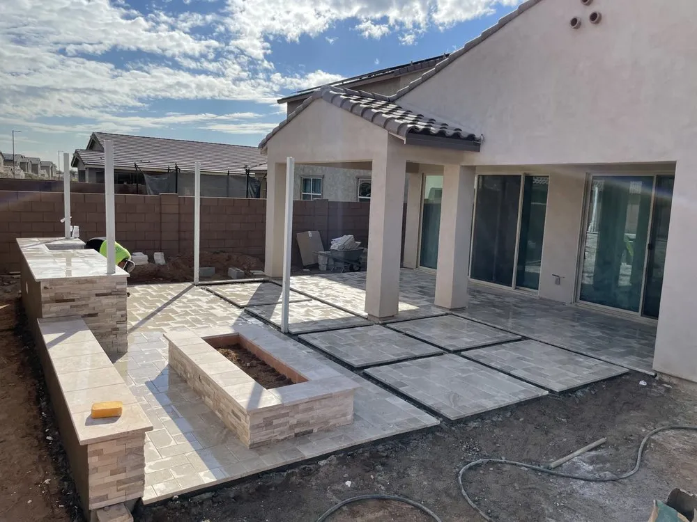 Custom outdoor landscaping in Phoenix, AZ - Amazing Pavers Construction