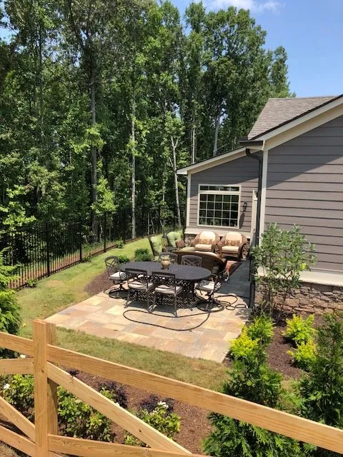 Professional garden landscaping in Buford, GA - Amazing Scapes