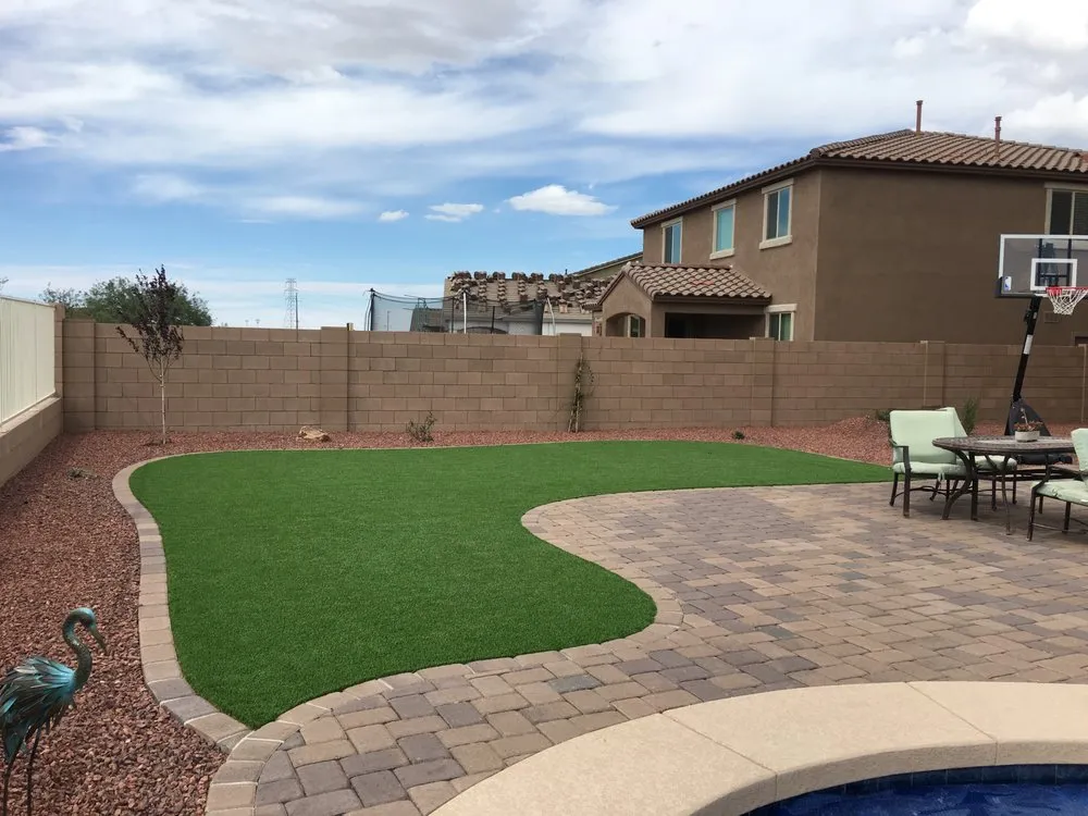 Top-rated landscape design for beautiful yards in Sahuarita, AZ by Amazing Scapes