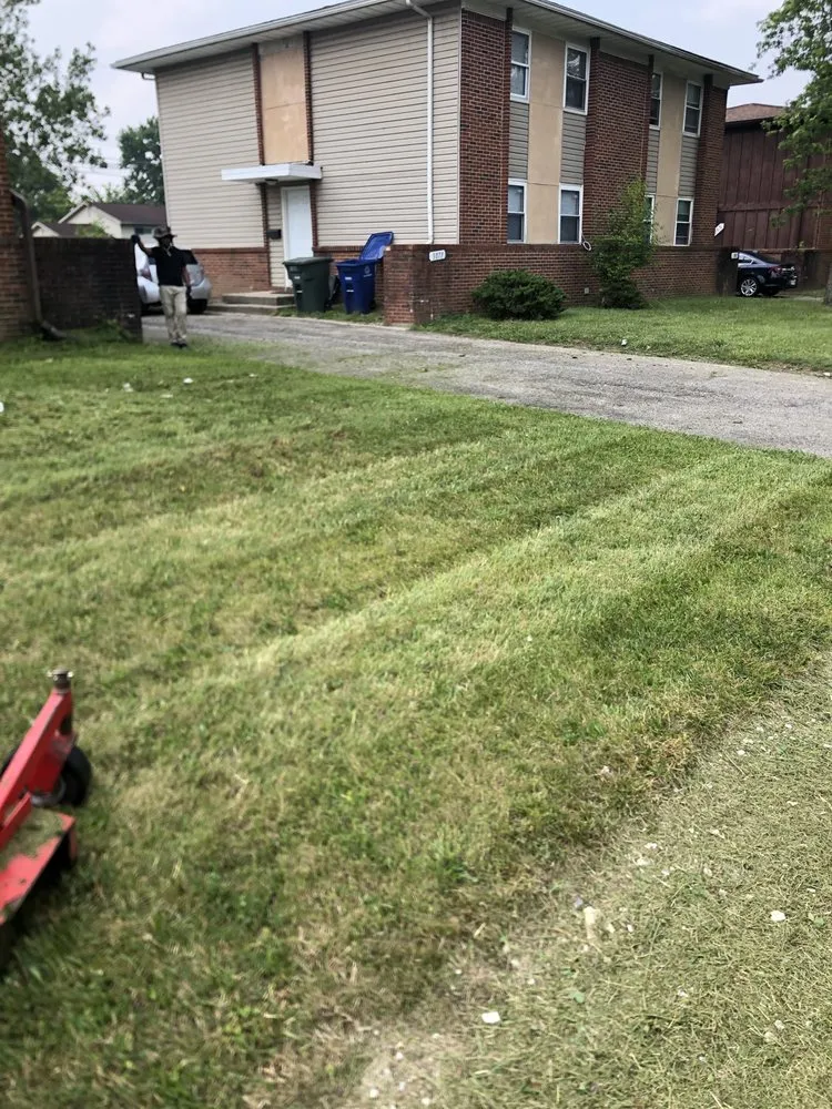 Top-rated residential landscaping for homes in Columbus, OH by Amazing Stripes Lawncare Service