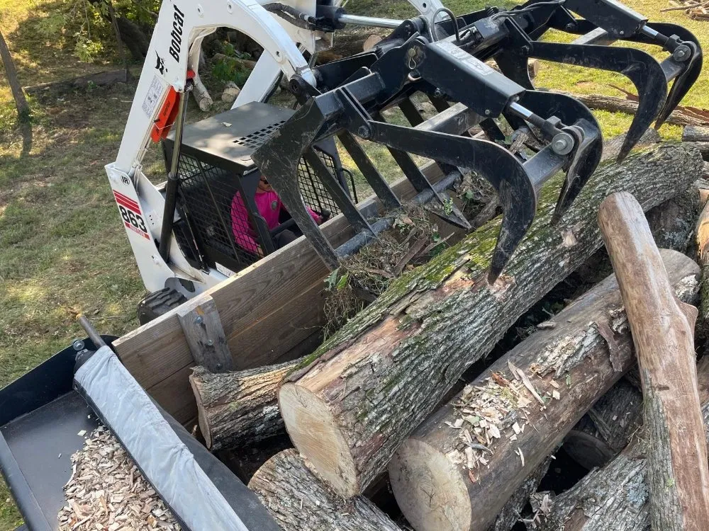 Trusted garden landscaping in Shelbyville, KY by Ambition Tree Service And Landscaping