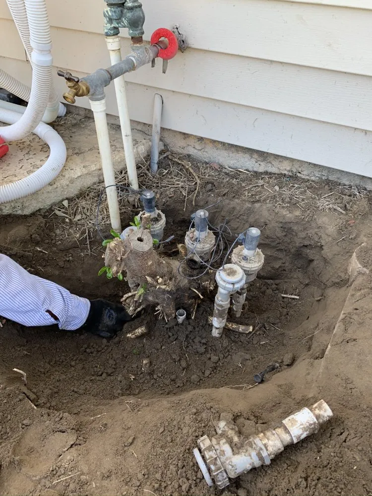 Trusted garden landscaping in Tulare, CA by Ambriz Lawn Care