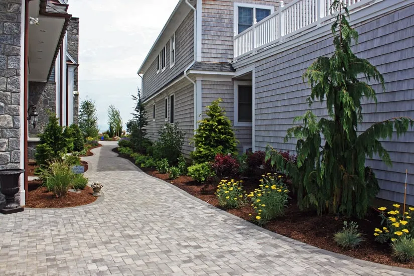 Top-rated garden landscaping experts serving Redding, CT - Ambrosio Landscape Solutions