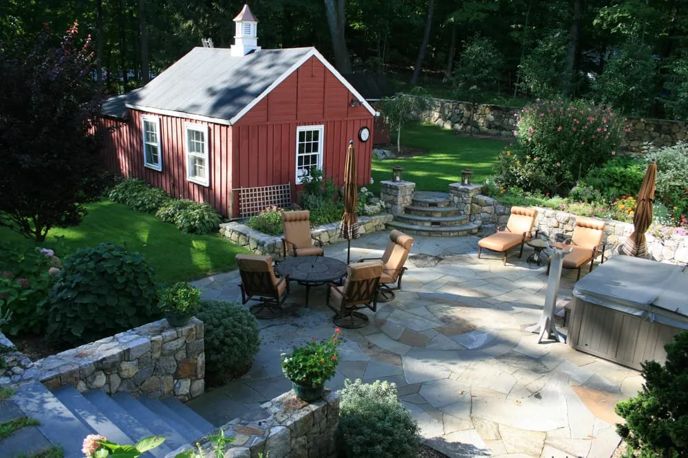 Top-rated yard maintenance in Redding, CT - Ambrosio Landscape Solutions