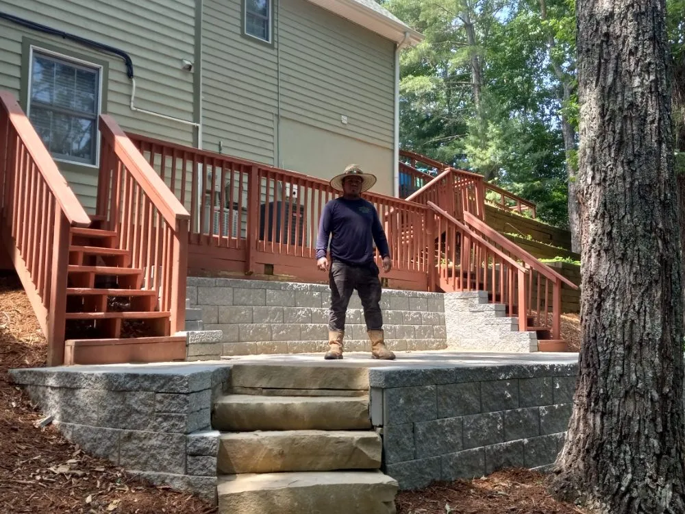 Expert lawn mowing service in Hendersonville, NC - AMD Landscaping