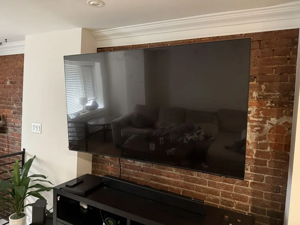 Expert lawn mowing service for homes in Norristown, PA by Ame Heuru