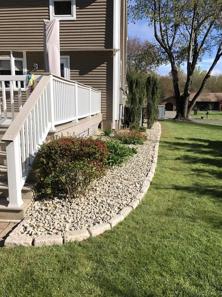 Local landscaping services experts serving Hartford, CT - America Tree Landscape