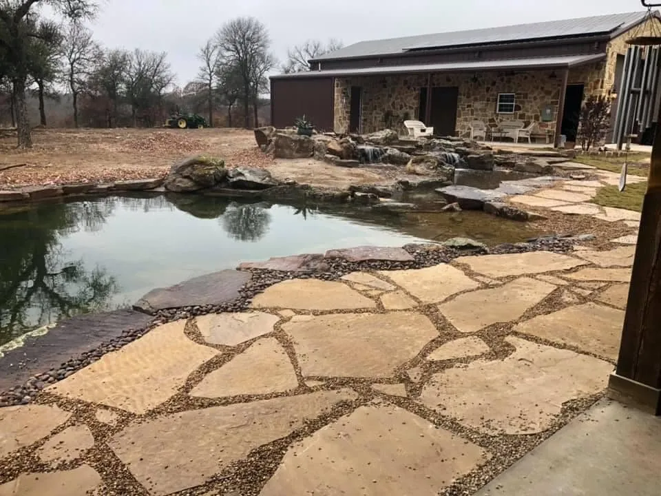 Professional lawn mowing service experts serving Graham, NC - American Aquascapes