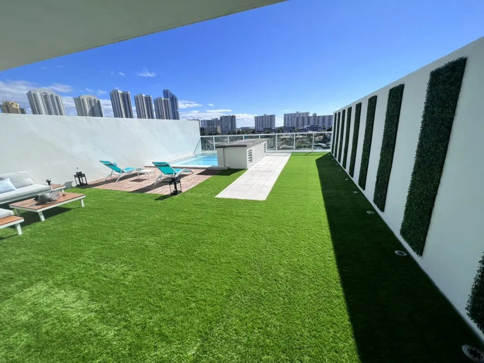 Expert lawn mowing service in Boca Raton, FL - American Artificial Grass - Boca Raton