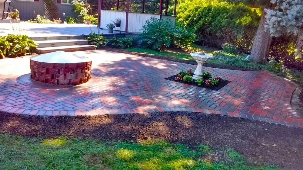 Custom yard maintenance near you in Elk Grove Village, IL by American Brick & Landscaping