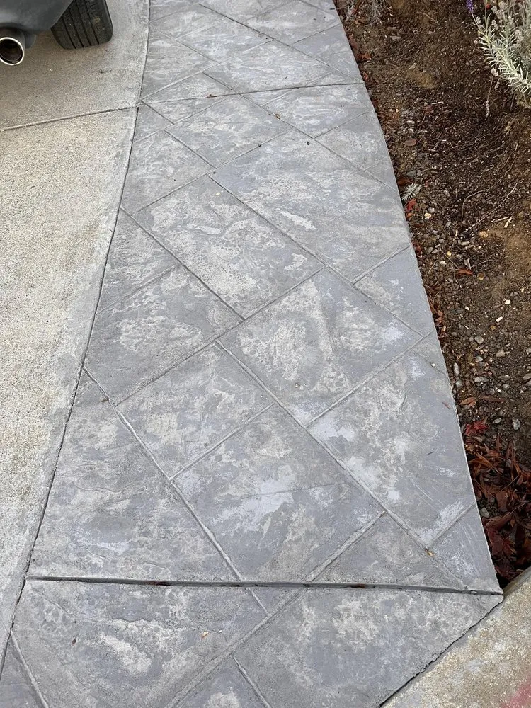 Affordable yard maintenance for beautiful yards in American Canyon, CA by American Canyon Landscape