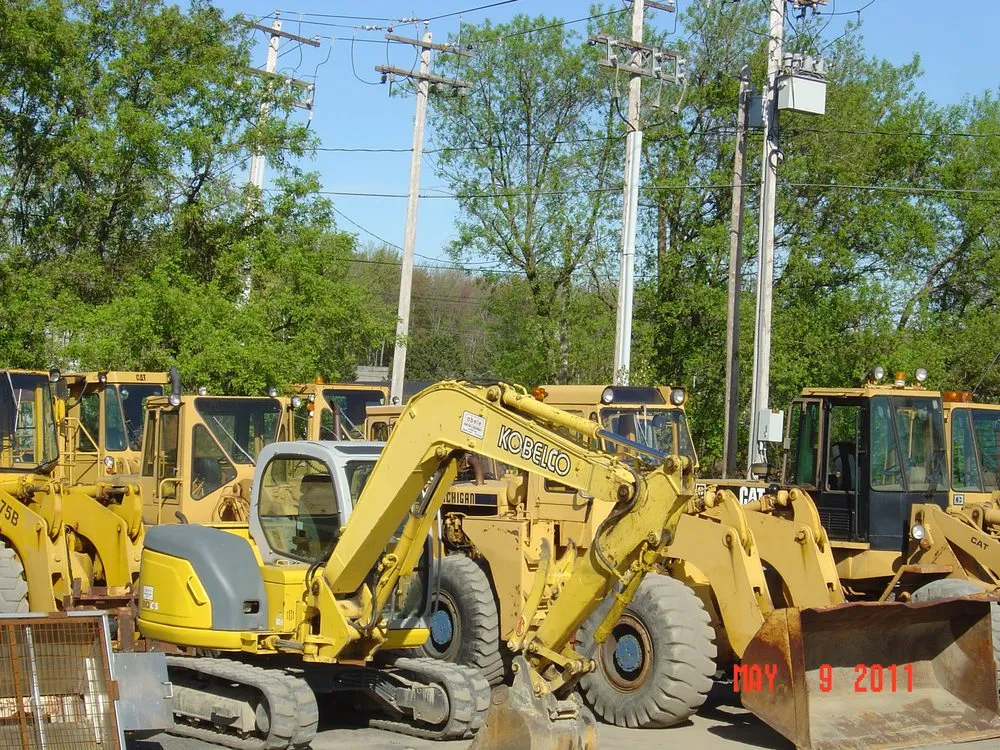 Top-rated yard cleanup service for residential properties across Albany, NY - American Design & Contracting