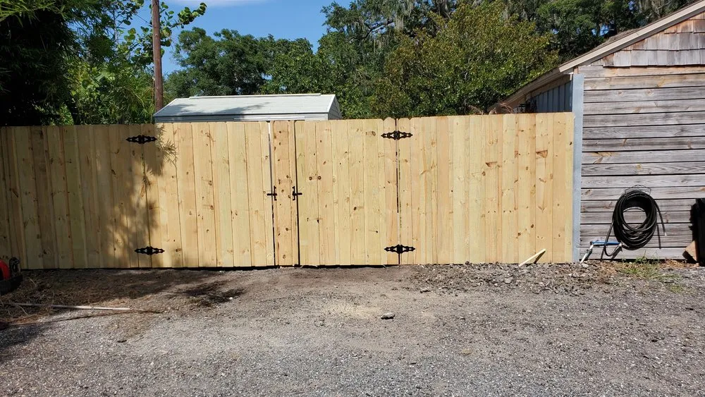 Reliable yard cleanup service in Orlando, FL - American Dream Landscape & Estate Management