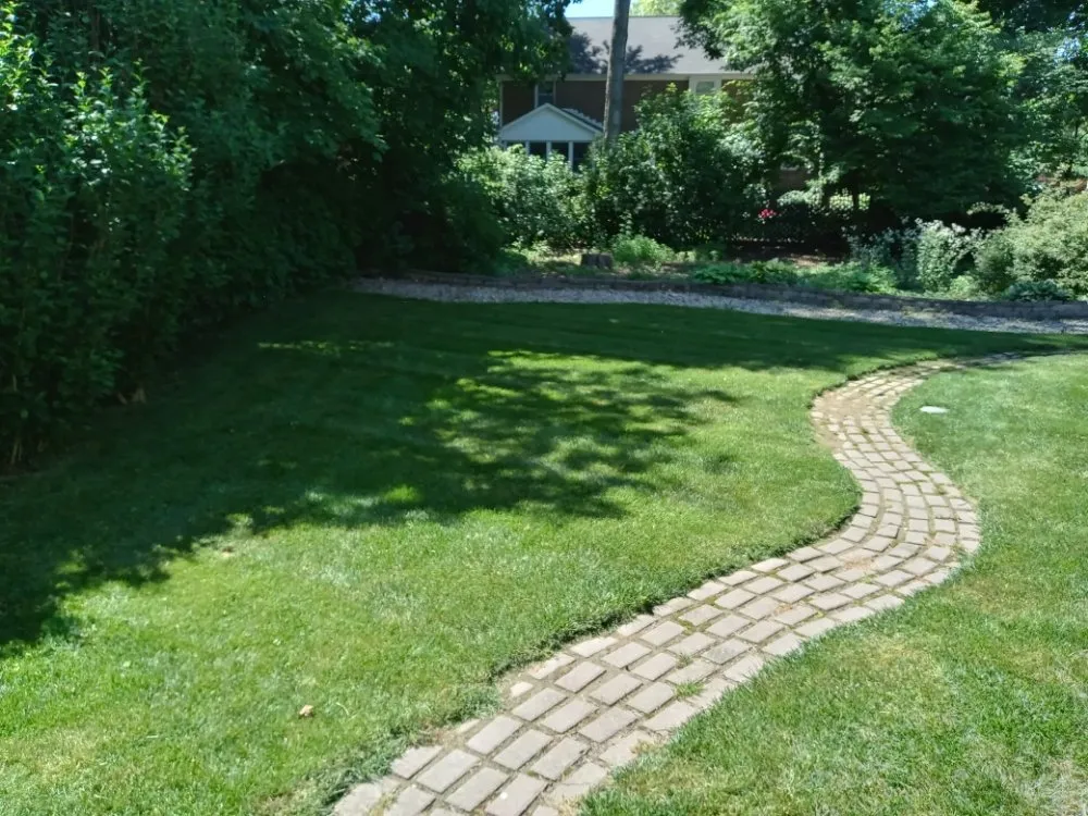 Custom outdoor landscaping experts serving New Castle, IN - American Dream Landscaping
