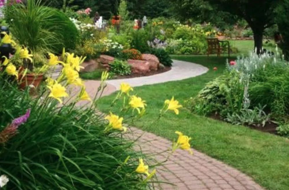 Reliable landscape installation experts serving Saint Clair Shores, MI - American Dream Lawn Maintenance