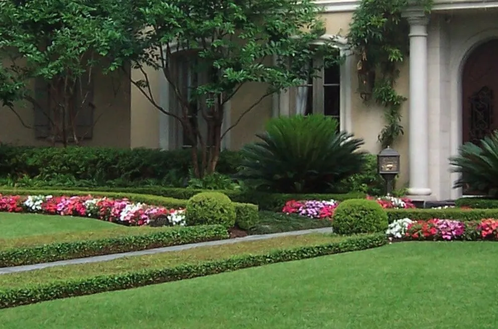 Expert landscaping services experts serving Saint Clair Shores, MI - American Dream Lawn Maintenance