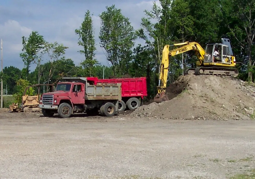 Expert yard cleanup service for residential properties in North Ridgeville, OH by American Earth Supply