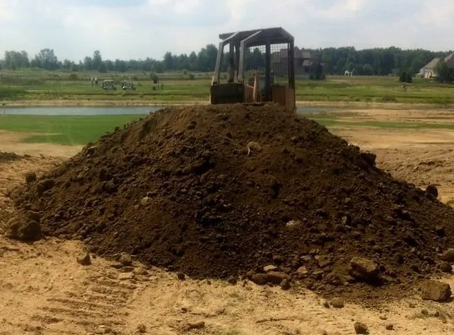 Trusted landscape installation for year-round maintenance in North Ridgeville, OH by American Earth Supply