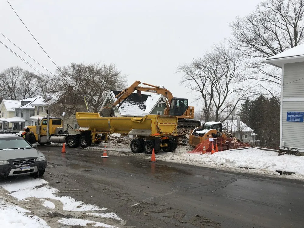 Local lawn mowing service in Spencer, NY - American Earthworks