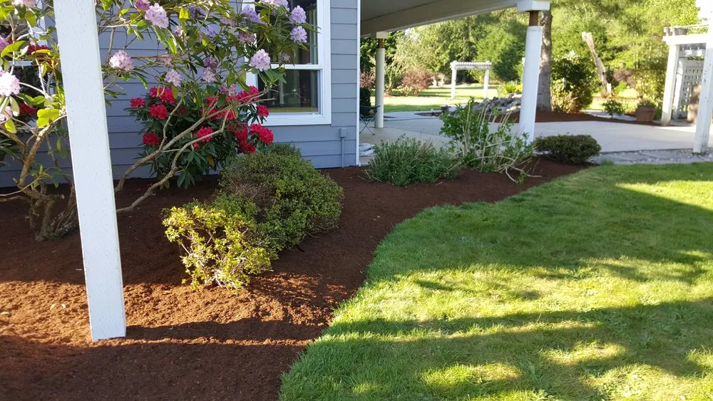 Trusted garden landscaping experts serving Marysville, WA - American Edge Lawn Maintenance