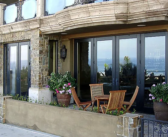 Professional residential landscaping for year-round maintenance in Palos Verdes, CA by American Gardens