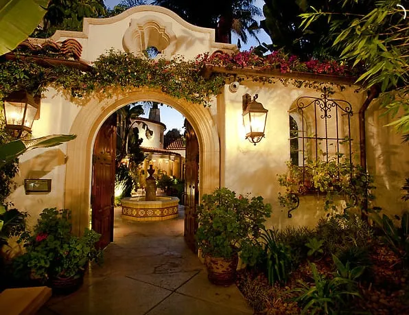 Custom landscaping services in Palos Verdes, CA - American Gardens