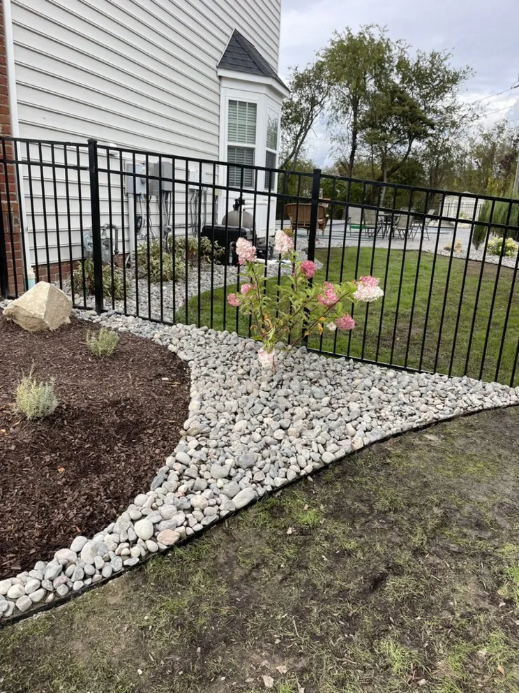 Top-rated lawn mowing service for year-round maintenance across Oakdale, PA - American Groundskeeping