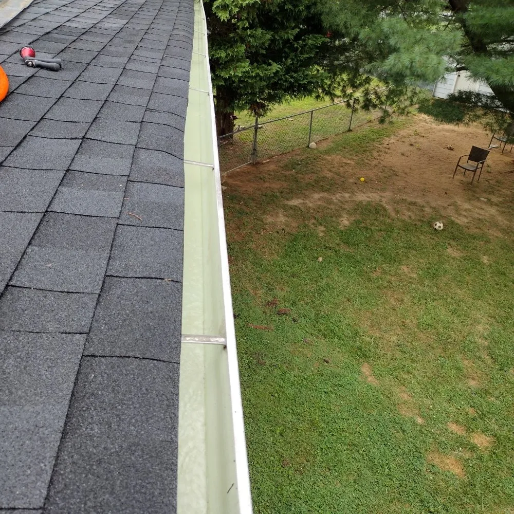 Affordable lawn care service in Bel Air, MD - American Innovation & Solutions