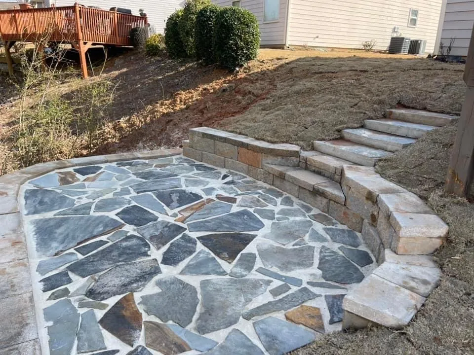 Local lawn mowing service for residential properties in Monroe, GA by American Land Management