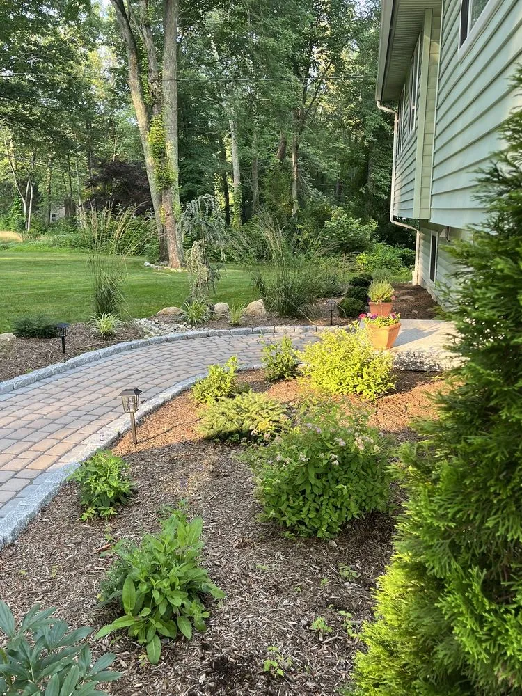 Local landscape installation experts serving North Franklin, CT - American Landscape and Lawn Science