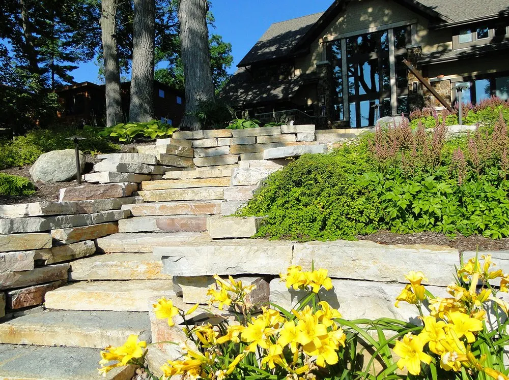 Trusted landscaping services experts serving Menomonee Falls, WI - American Landscape