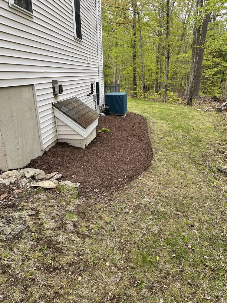 Custom residential landscaping in Rochester, NH - American Landscape