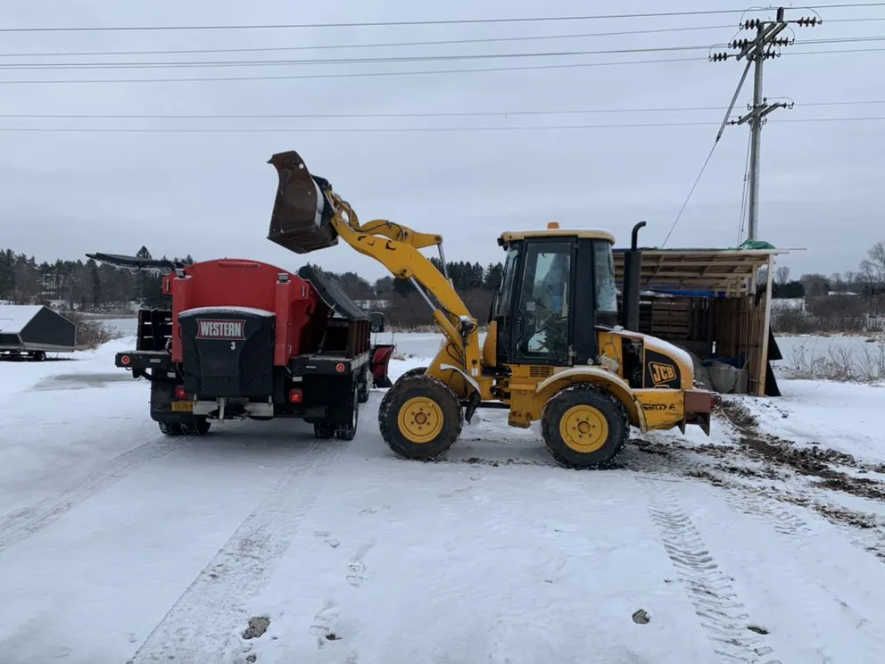 Custom outdoor landscaping in Elma, NY - American Landscaping & Snowplowing