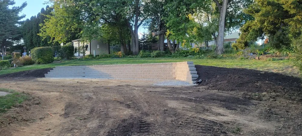 Trusted yard maintenance for homes across Davenport, IA - American Landscaping and Maintenance