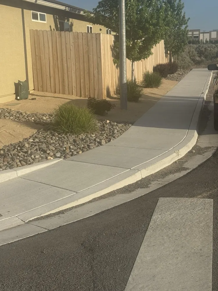 Expert lawn care service for beautiful yards in Reno, NV by American Lawn & Landscape