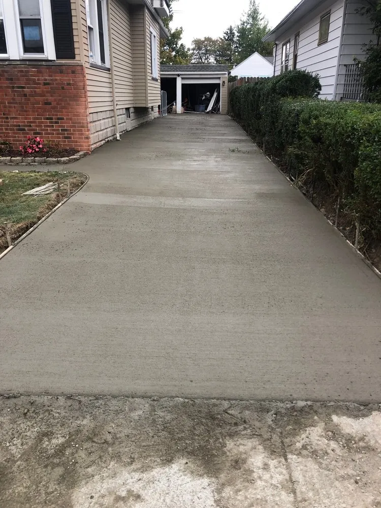 Professional lawn care service near you across Stow, OH - American Lawn & Landscaping