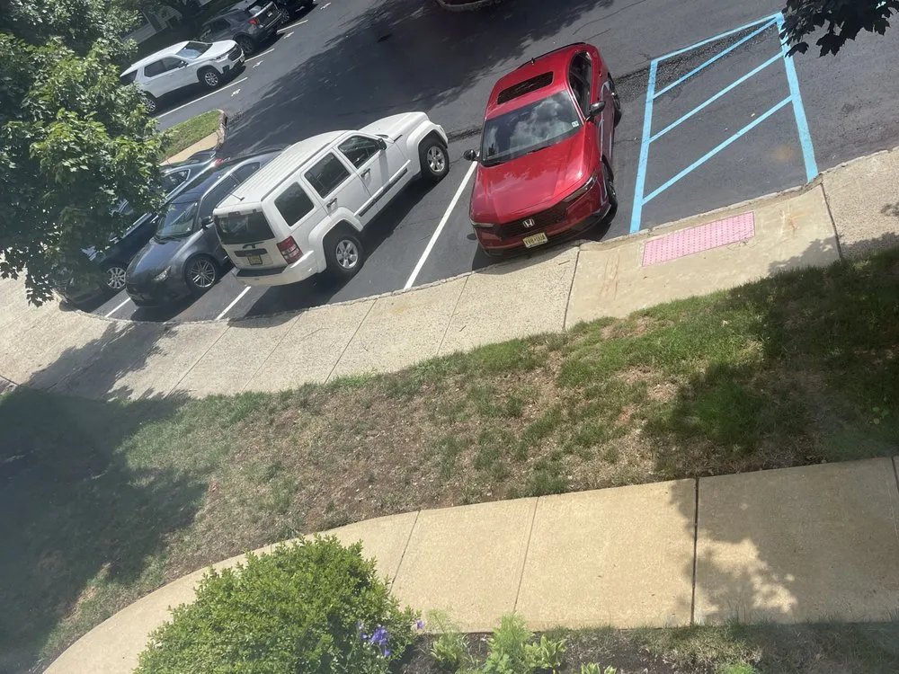 Top-rated landscaping services experts serving Englishtown, NJ - American Lawn & Sprinkler