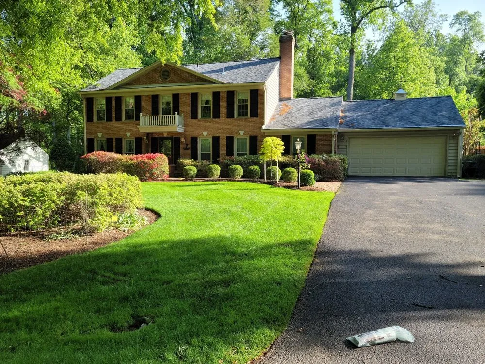 Custom landscaping services experts serving Sykesville, MD - American Lawn and Tree Specialists
