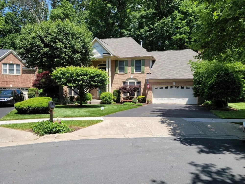 Custom landscaping services experts serving Sykesville, MD - American Lawn and Tree Specialists