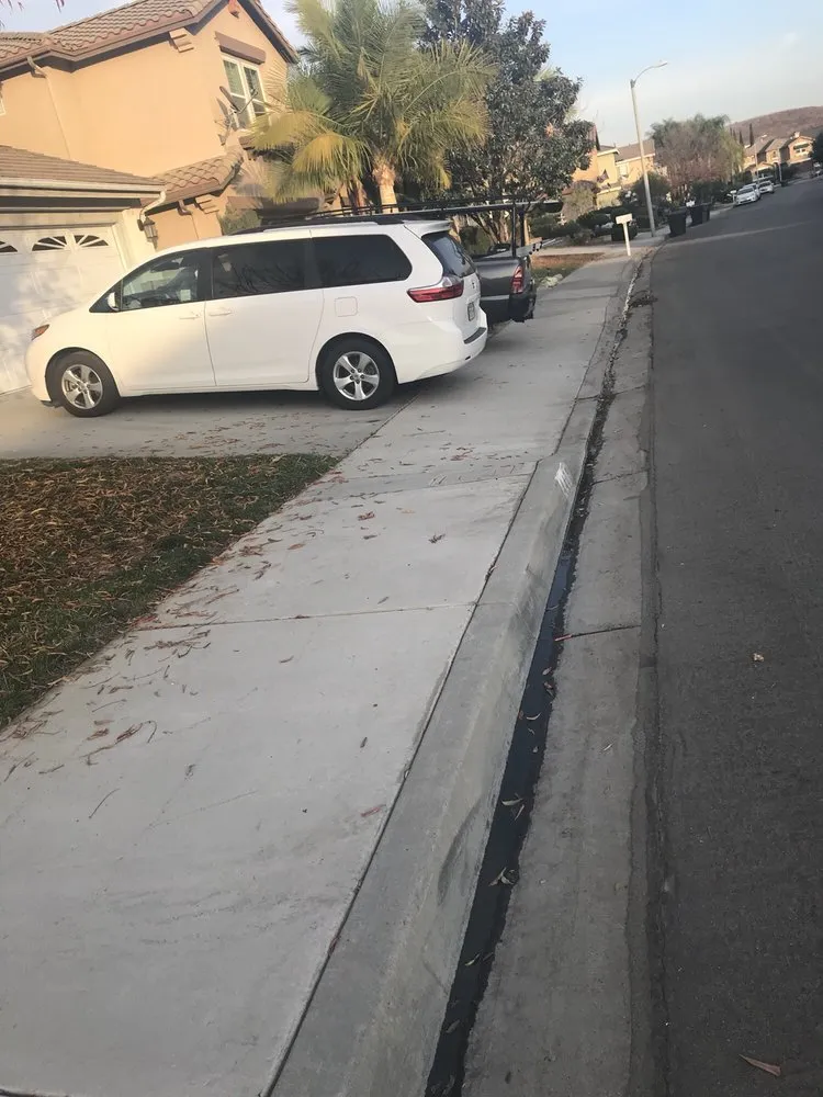 Expert yard cleanup service experts serving Chino Hills, CA - American Mowing Chino Hills