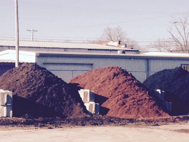 Custom landscaping services for outdoor upgrades across Tullahoma, TN - American Mulch & Landscape