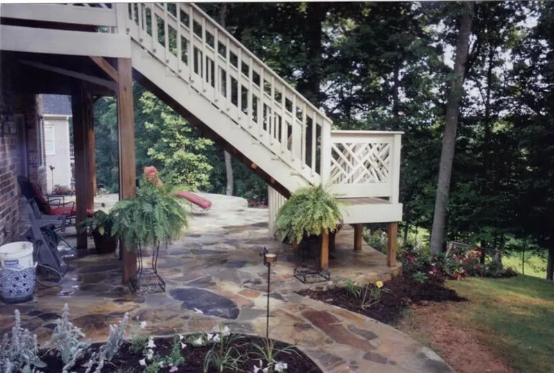 Professional lawn care service experts serving Cumming, GA - American Outdoor Living