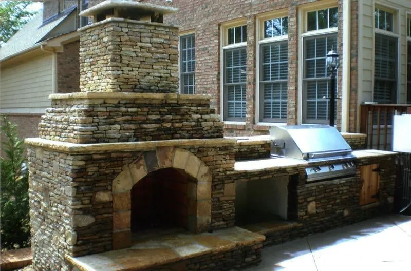 Expert yard cleanup service for homes in Cumming, GA by American Outdoor Living