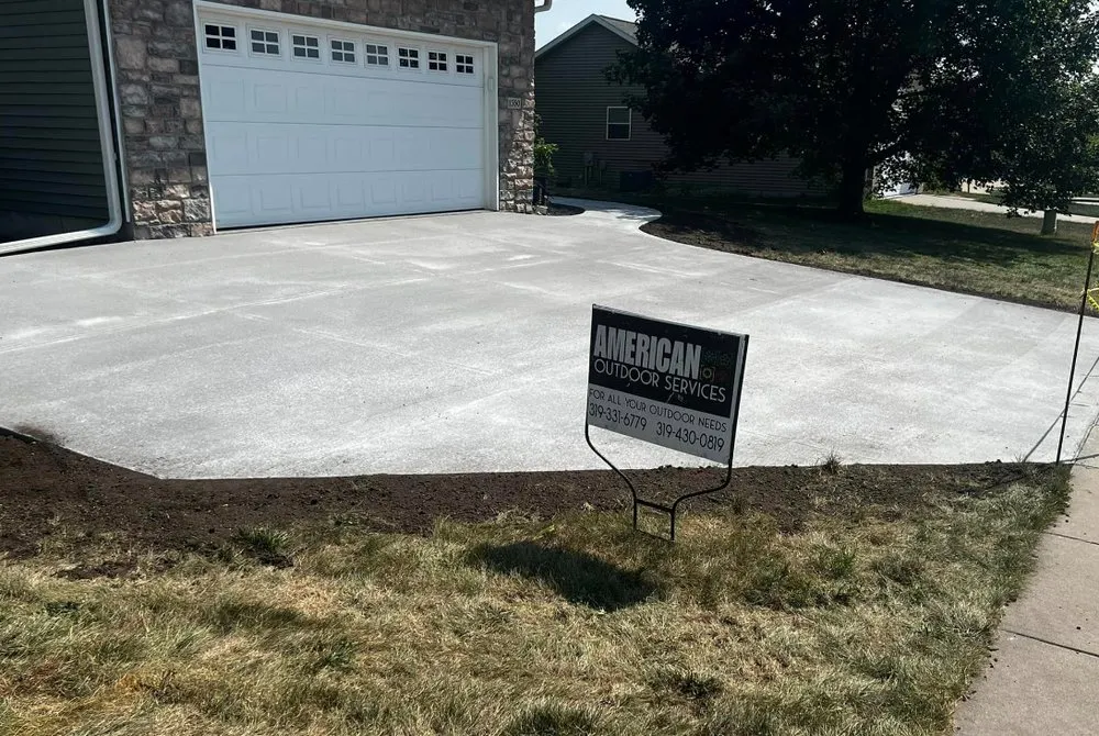 Reliable lawn mowing service in Homestead, IA - American Outdoor Services