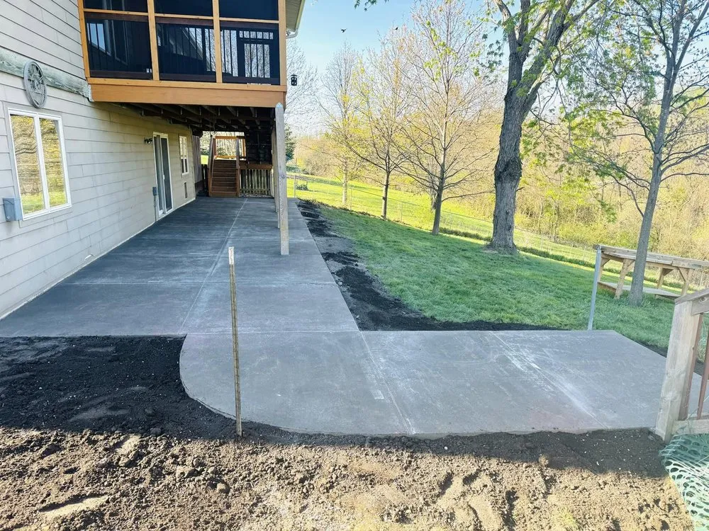 Professional landscaping services in Homestead, IA - American Outdoor Services