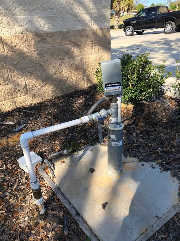 Top-rated yard cleanup service experts serving Deltona, FL - American Outdoors