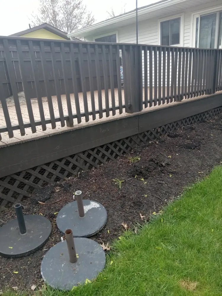 Top-rated lawn care service for homes across Fairport Harbor, OH - American Property Management Contractors