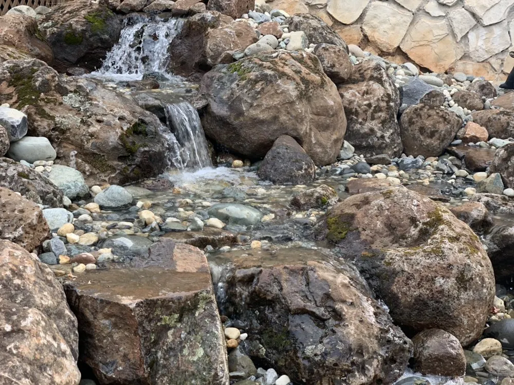 Affordable landscape design in Lincoln, CA - American River Waterscapes